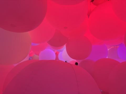 Room of glowing spheres